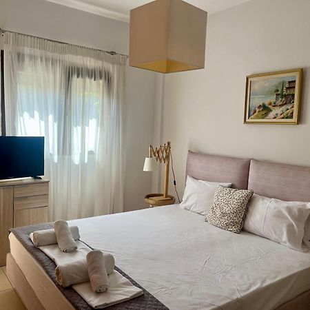 The Beach House - Apartments & Studios (Adults Only) Afytos Exterior photo