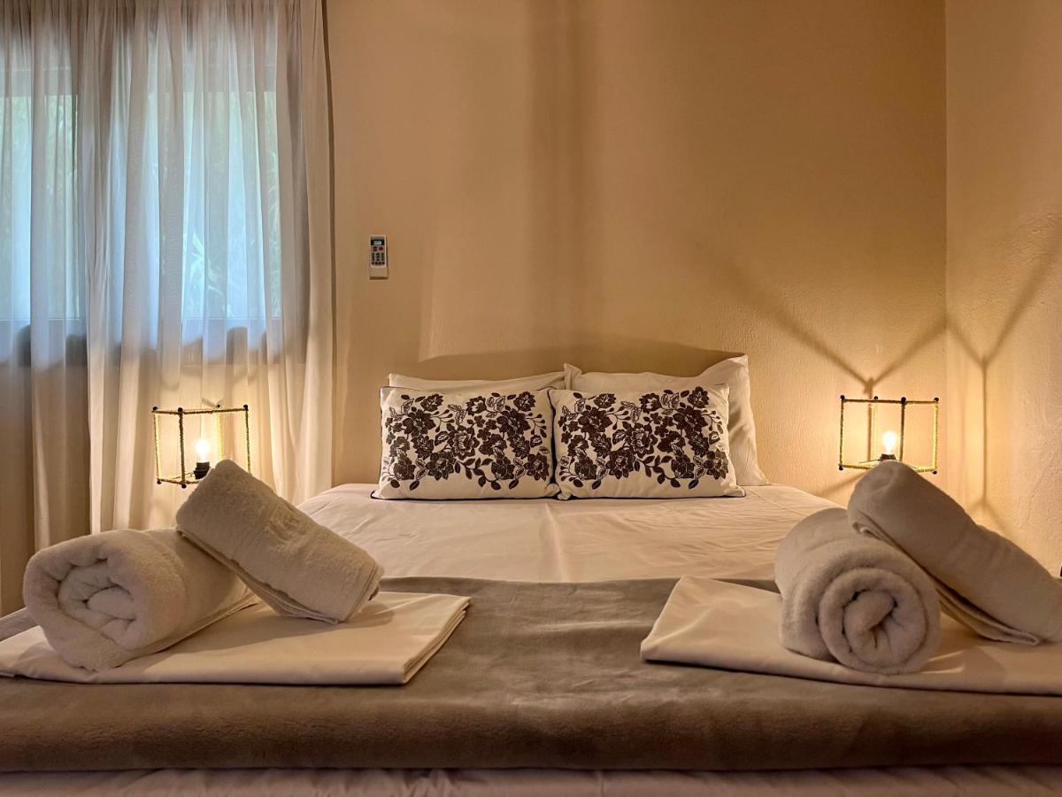 The Beach House - Apartments & Studios (Adults Only) Afytos Exterior photo