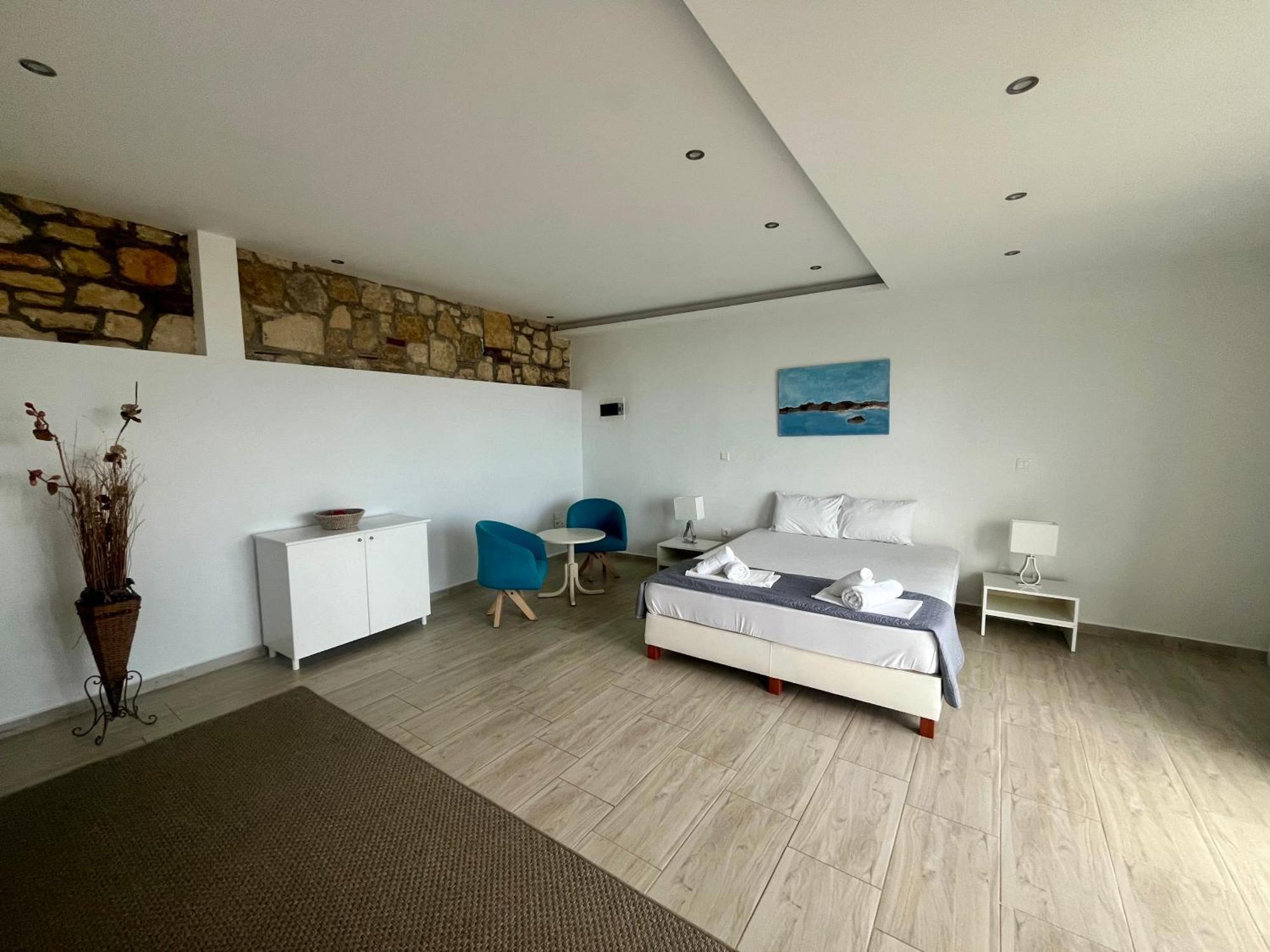 The Beach House - Apartments & Studios (Adults Only) Afytos Exterior photo